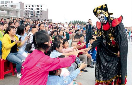 市文联组织首都艺术家赴内蒙古文化交流慰问活动圆满结束--北京文联网